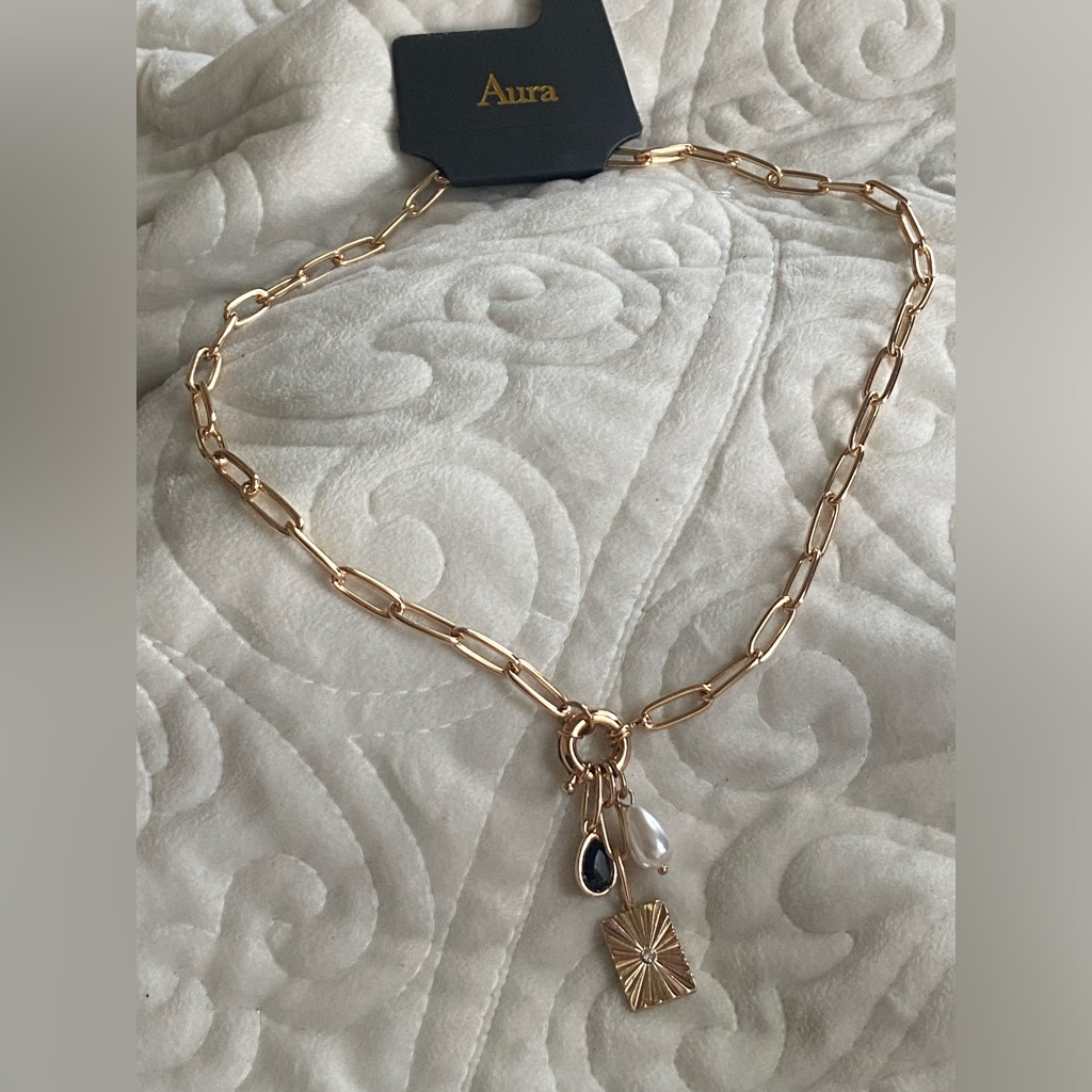 Aura Necklace
